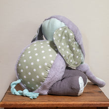 Load image into Gallery viewer, Elephant - Medium