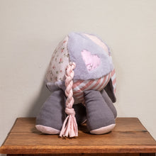 Load image into Gallery viewer, Elephant - Medium