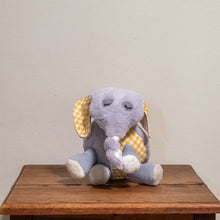 Load image into Gallery viewer, Elephant - Small
